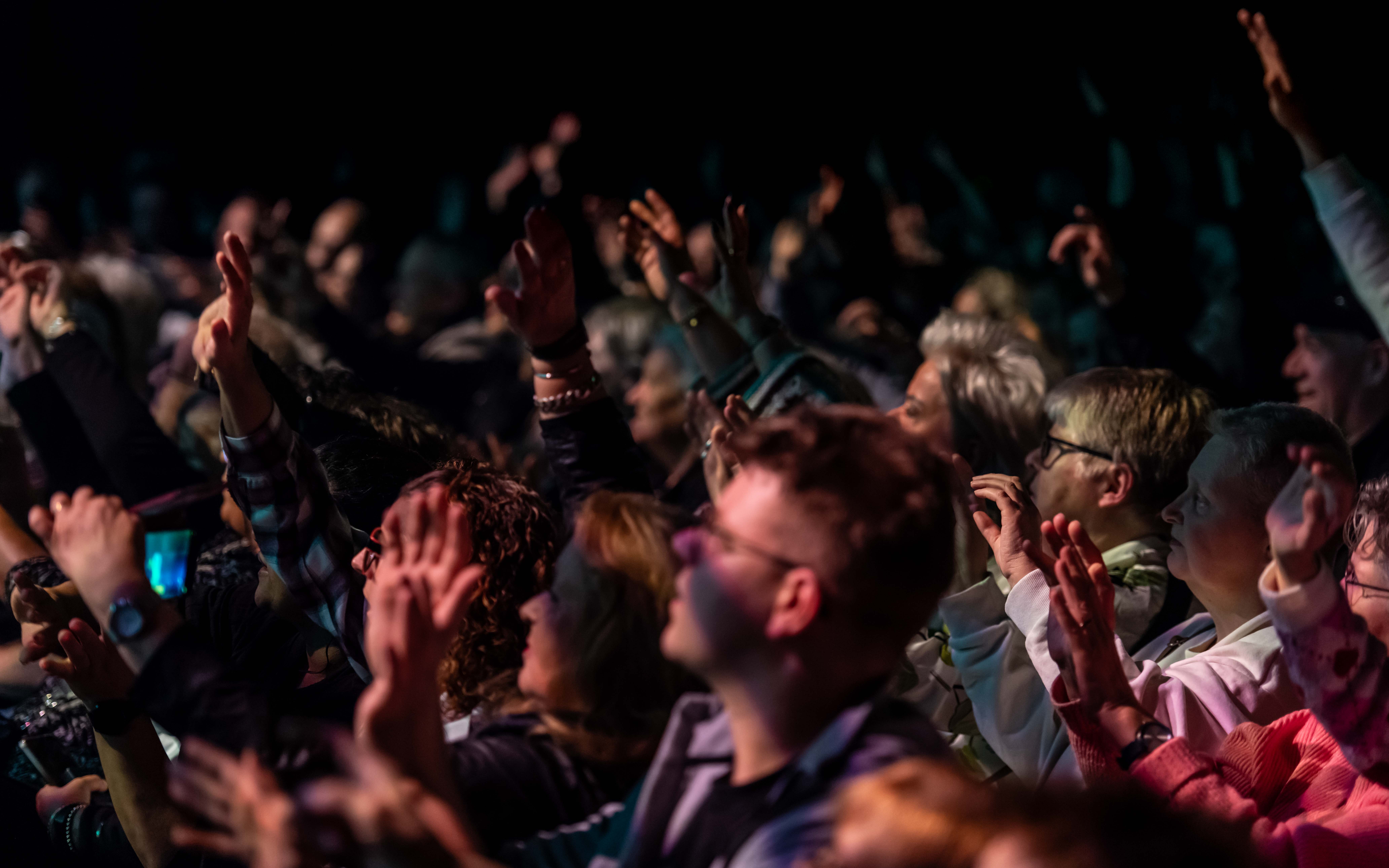Bezoekers bij het concert van Frans Bauer in Musis Arnhem