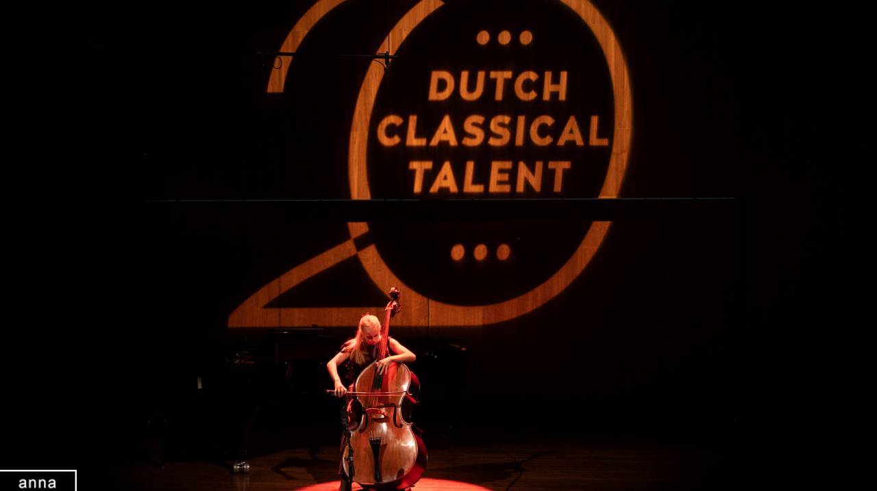 Premiere voorstelling foto Dutch classical talent Sasha Witteveen